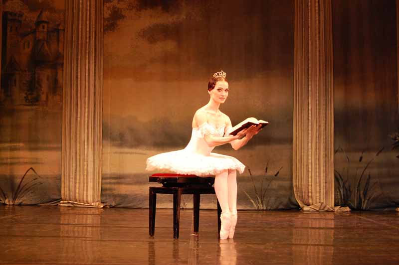 Coppelia - Moscow Ballet La Classique