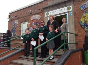 L - R Liz Dix Education Central, Ethan Price, Harry Mowat, Alisha Bi, Emily Payne, Pam Willetts Head teacher. Pupils at Woodhouse Primary Academy unveil their fantastic murals.