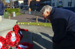 Roy Aldridge of SSAFA Forces Help Walsall District at Bloxwich War Memorial